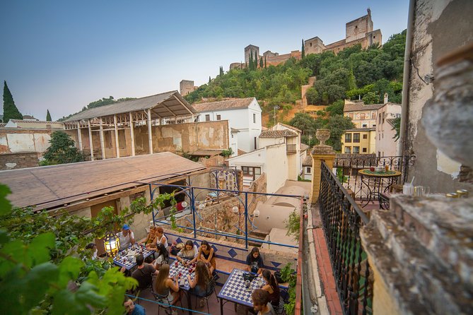 4 neighborhoods 4 cultures. Half day private tour in Granada - Casa de los Tiros and the Realejo quarter