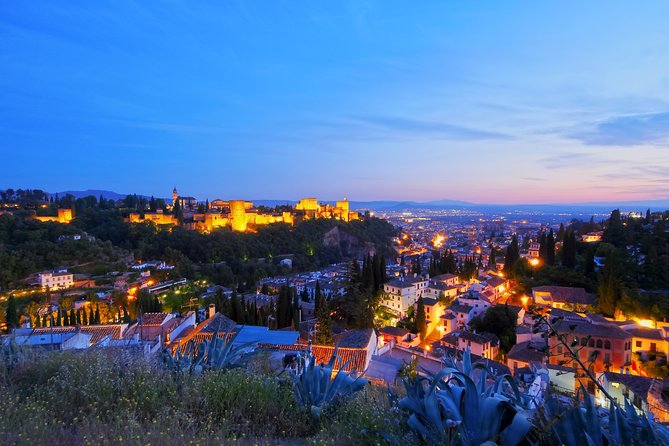Albaicin and Sacromonte Private Tour - The ten-minute stop at Mirador de San Nicolas