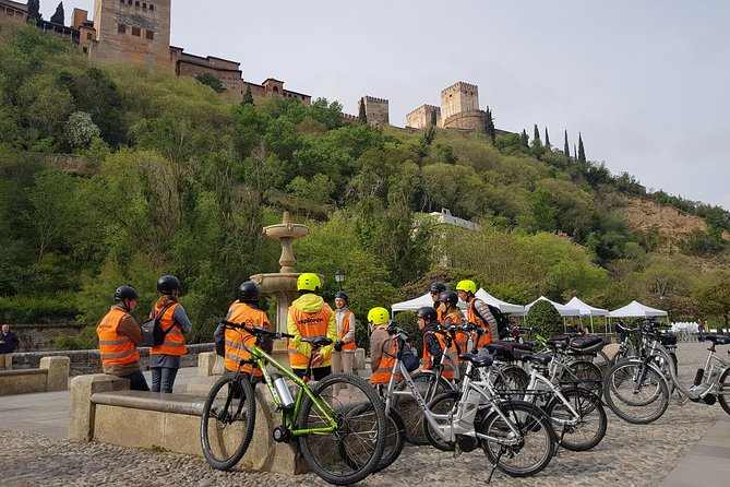 Albayzin and Sacromonte Electric Bike Tour in Granada - Paseo de los Tristes and the first Alhambra views