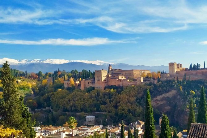 Albayzín y Sacromonte, Unesco Heritage Neighborhoods - The walking difficulty and what to bring