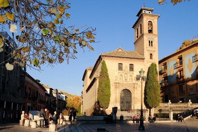Albayzín y Sacromonte, Unesco Heritage Neighborhoods - The main risk: meeting-point reliability