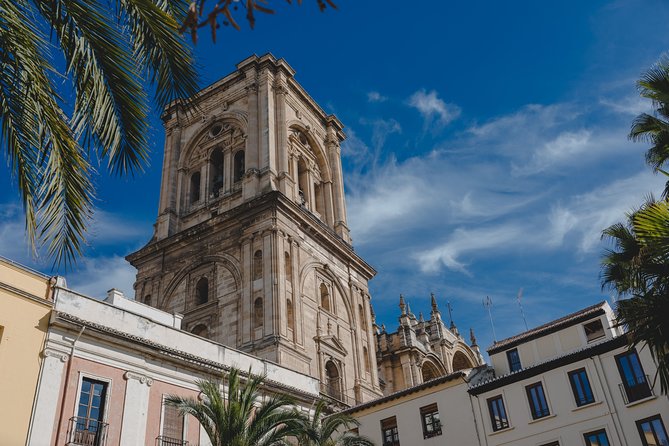 Alhambra and Granada City Center sightseeing tour! - What Gaby and Ruth add to the day
