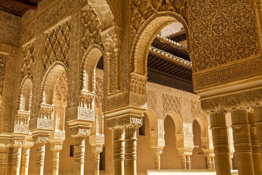 Alhambra and Nasrid Palaces and Local Food Experience - What you eat at El Pescaito de Carmela