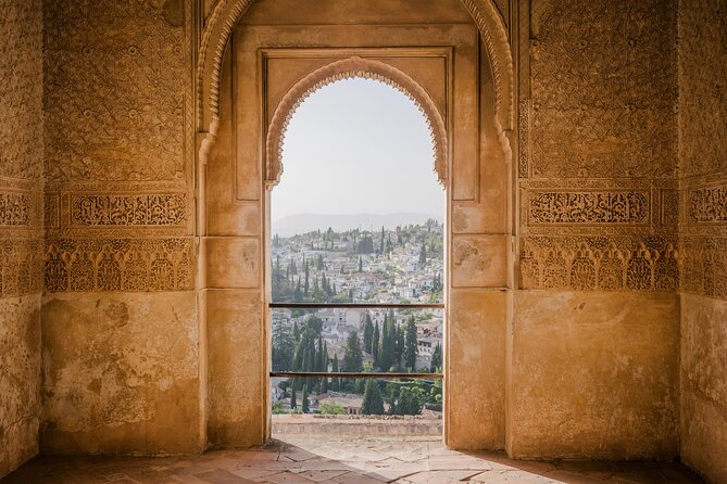 Alhambra and Nasrid Palaces: Skip-the-line Ticket and Local Guide - Is $167.75 a good value?