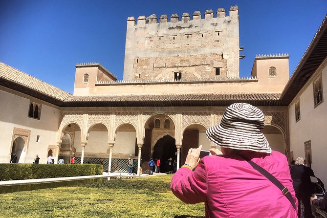 Alhambra and Nasrid Palaces Ticket with Audioguide - Timing, weather, and the shape of your day