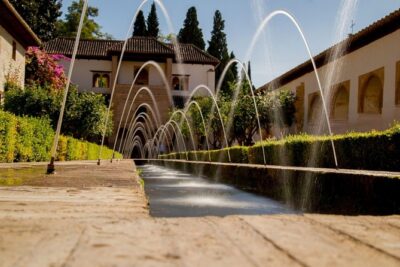 Alhambra daytime visit (8 people)