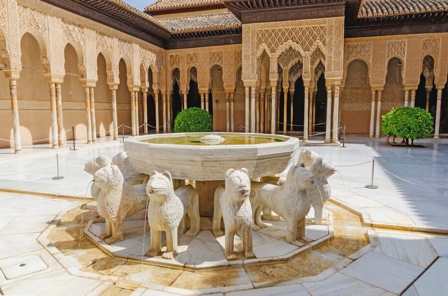 Alhambra & Nasrid Palace: Private Tour with Tickets - Starting at the Alhambra map