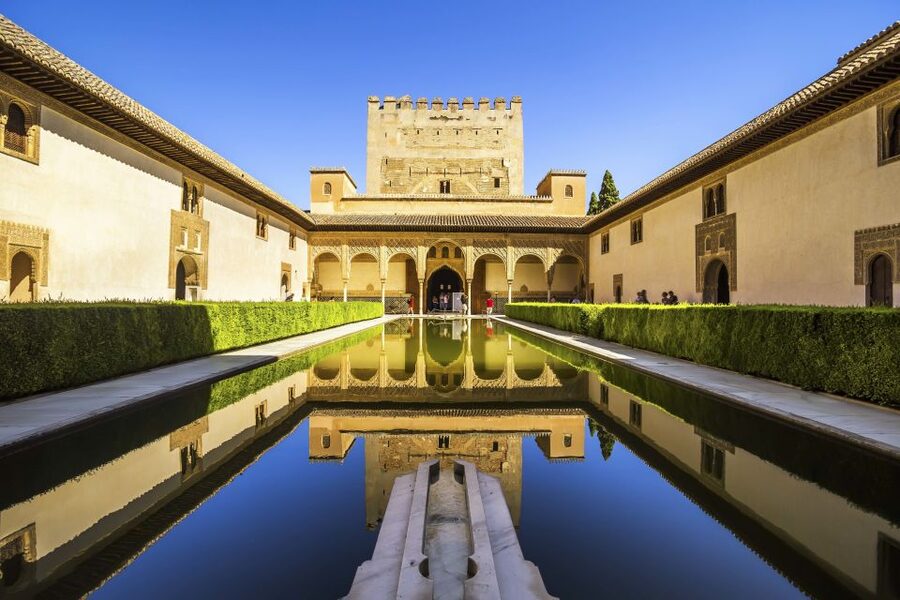 Alhambra, Nasrid Palaces and Albaicin Tour - Albaicín: the Alhambra from below