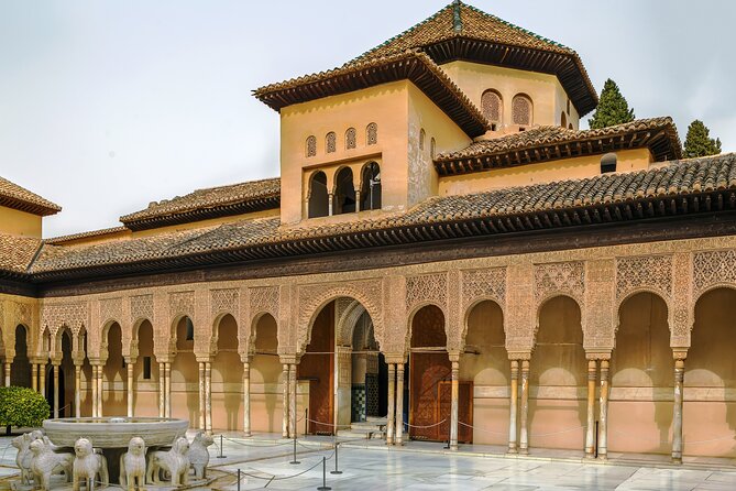 Alhambra Private Tour and Skip the Line Ticket and Official Guide - The Alhambra gardens and the wider story