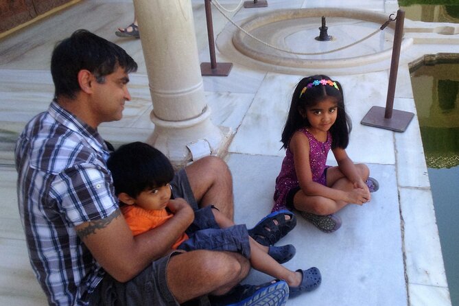 Alhambra : Private Tour for Families - Cancellation terms need careful checking