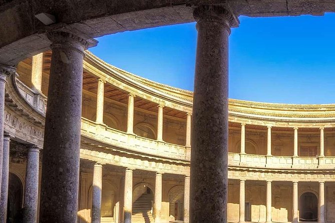 Alhambra Private Tour: Nasrid Palaces, Alcazaba and Generalife - Why this three-hour route works