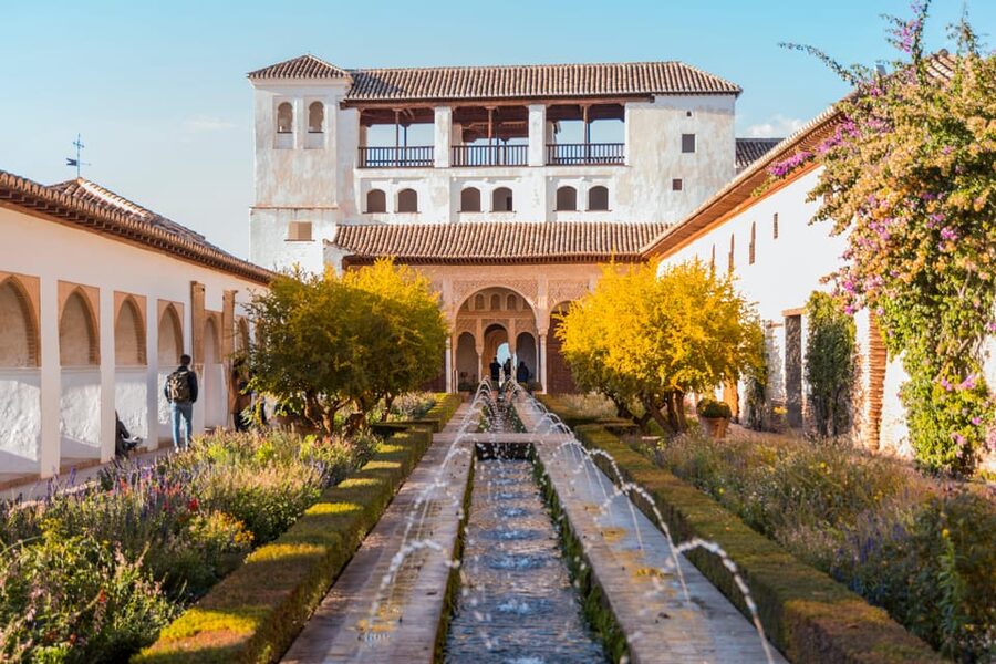 Alhambra Private Tour: Nasrid Palaces, Alcazaba & Generalife - Starting at the Alhambra map