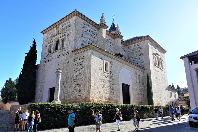 Alhambra private walking tour - Why a private Alhambra visit can be worthwhile