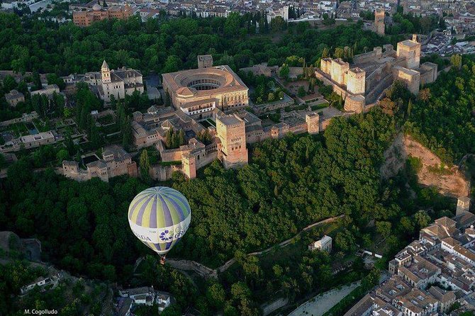 Alhambra Skip the Line Premium Guided Tour - Palace of Carlos V and the Christian chapter