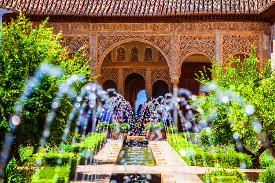 Alhambra: Ticket with Audioguide - Collecting your ticket and audio guide