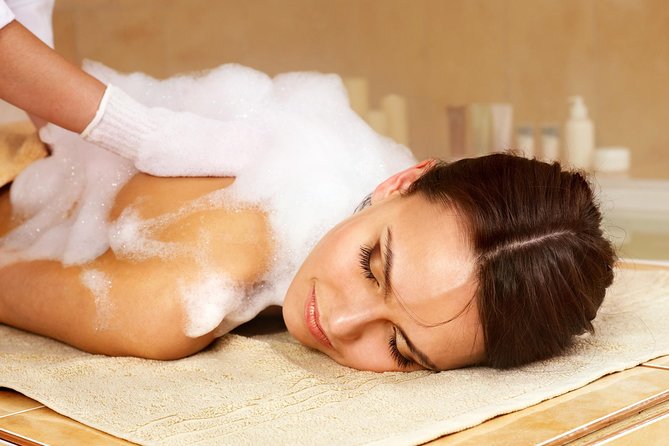 Alhambra Tour and Nazaries Palaces with Hammam Massage Experience - Why this pairing works in Granada