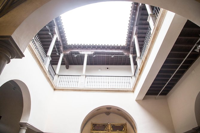 Best of Granada guided tour - Guides, language, and the value of a private format