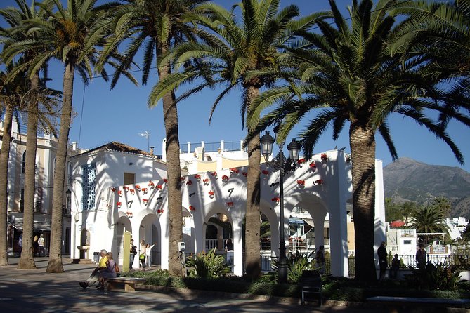 Caves of Nerja with Tropical Coast Private Tour from Granada - From Granada to the Costa Tropical
