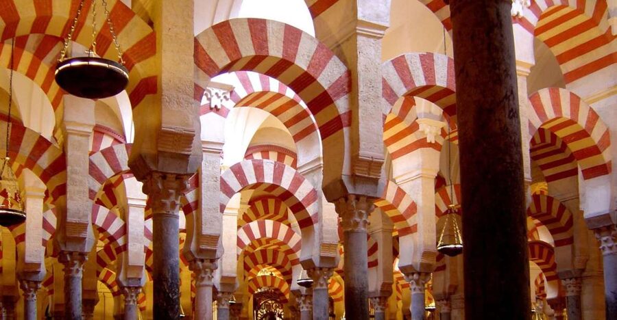 Cordoba Highlights Full-Day Tour from Granada - Lunch, free time, and the pace of the day