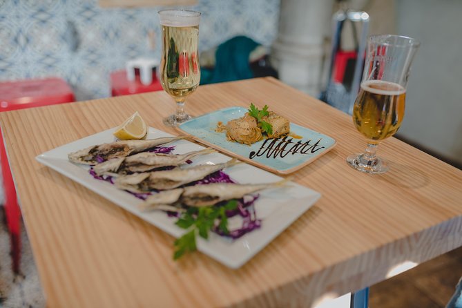 Delicious Granada Food Walk - Taking time with extra virgin olive oil
