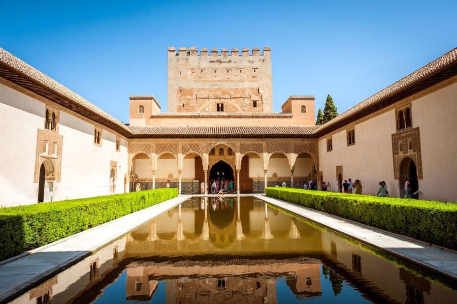 Fast-Track Alhambra & Nasrid Palaces Guided Tour - Key points to know before booking