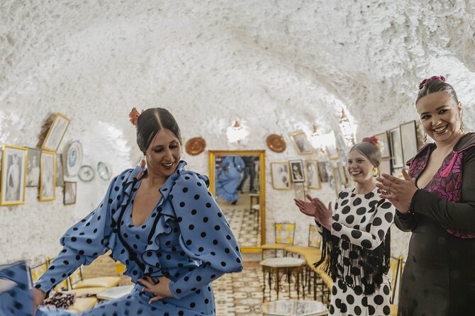 Flamenco show at Cueva Los Amayas, in Sacromonte - Why the setting matters more than a big production