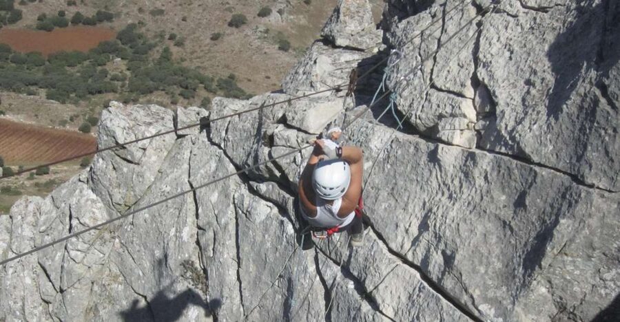 From Granada: 3-Hour Vía Ferrata in Moclín - Gearing up with a Spanish or English-speaking guide