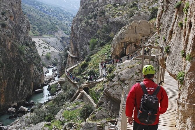 From Granada: Caminito del Rey Tour with Private transportation - The drive from Granada to El Chorro