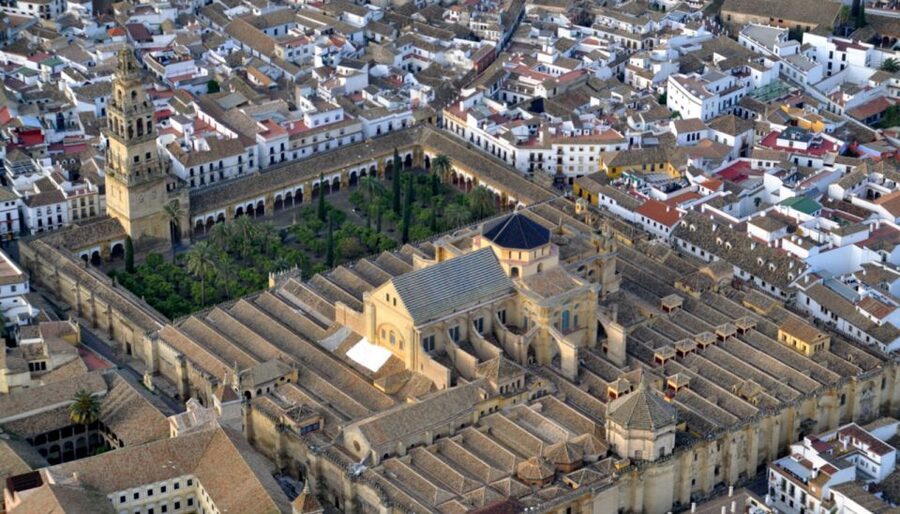 From Granada: Córdoba Day Trip with Mezquita Guided Tour - Free time in Córdoba after the guided visit
