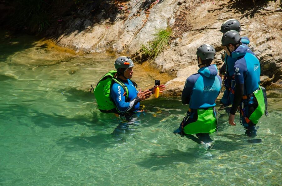 From Granada: Rio Verde Canyoning Tour with Lunch - The 8:30 start and scenic ride from Granada