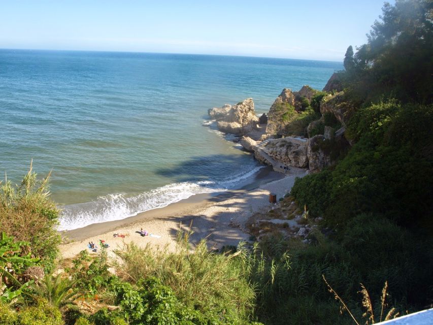 From Granada: Skip-the-Line Nerja Cave and Frigiliana - Meeting the group in central Granada
