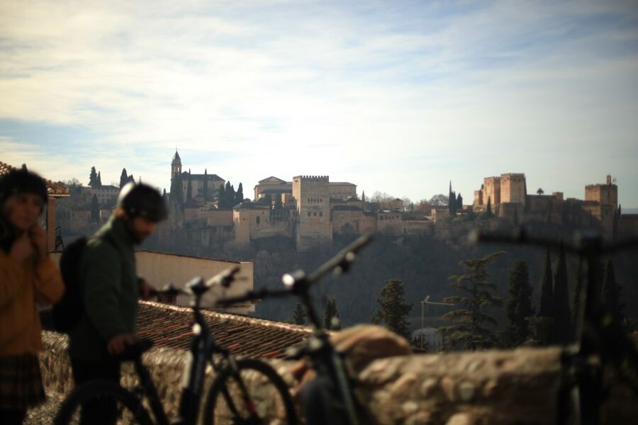 Granada: Albaicin and Sacromonte E-Bike Tour - How the guides shape the two-hour route