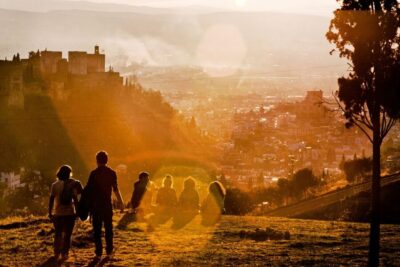 Albaicín and Sacromonte Guided Sunset Walking Tour
