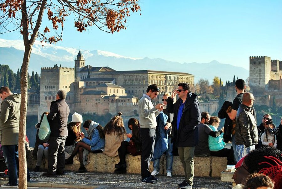 Granada: Albaicín, Sacromonte & Museum of Caves Walking Tour - Booking flexibility and practical value