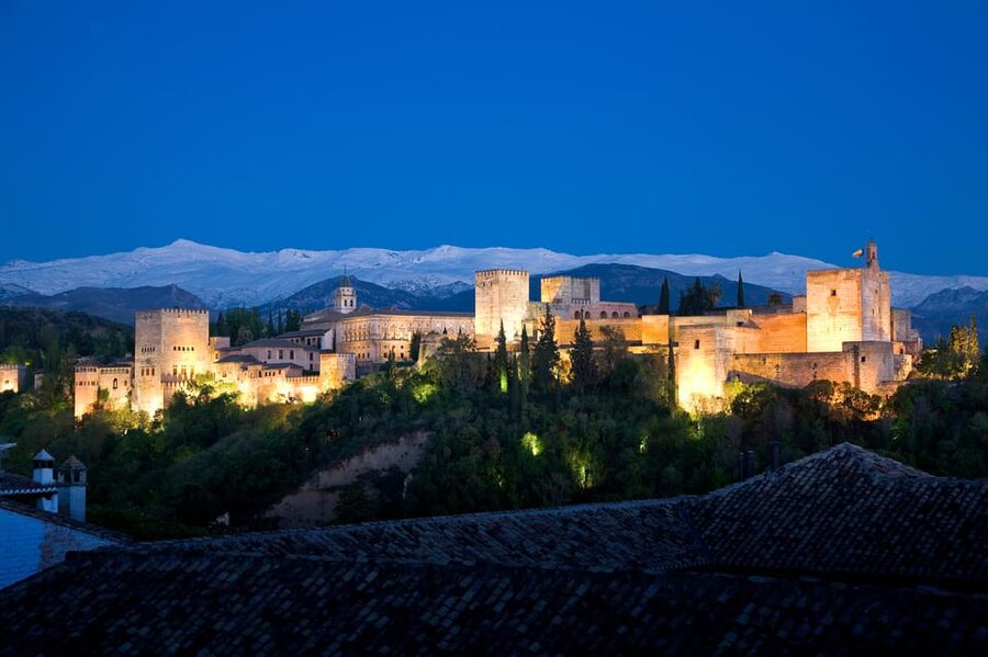 Granada: Alhambra, Alcazaba, and Nasrid Palaces Tour - El Partal and the final walk through the complex