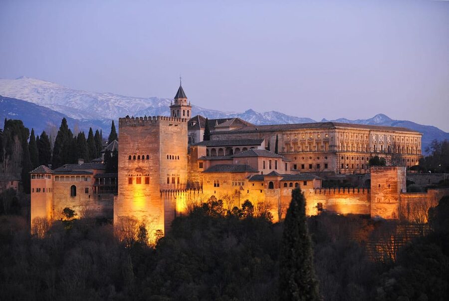 Granada: Alhambra and Generalife Garden Ticket & Guided Tour - Why the missing Nasrid Palaces matter