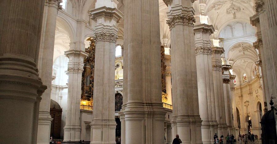 Granada: Alhambra, Cathedral & Royal Chapel Tour w/ Tickets - Key points to know before booking