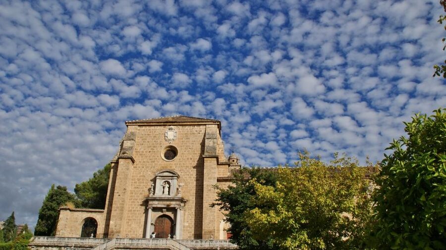 Granada: Alhambra, Cathedral & Royal Chapel Tour w/ Tickets - How to avoid the biggest timing problem