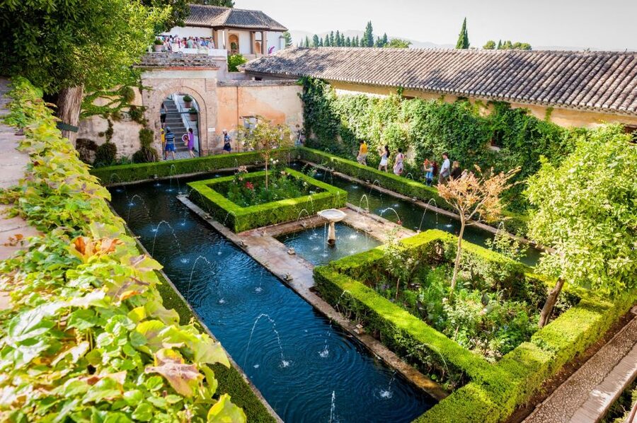 Granada: Alhambra Entry Ticket with Audio Guide - Alcazaba Fortress and the older Alhambra