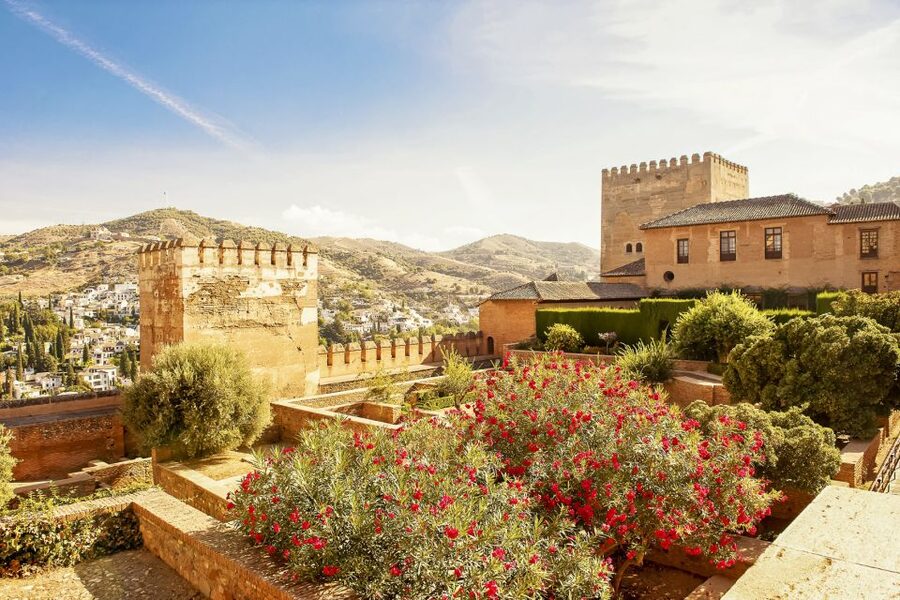 Granada: Alhambra, Generalife & Albaicin Private Tour - The Nasrid Palaces deserve the longest stop