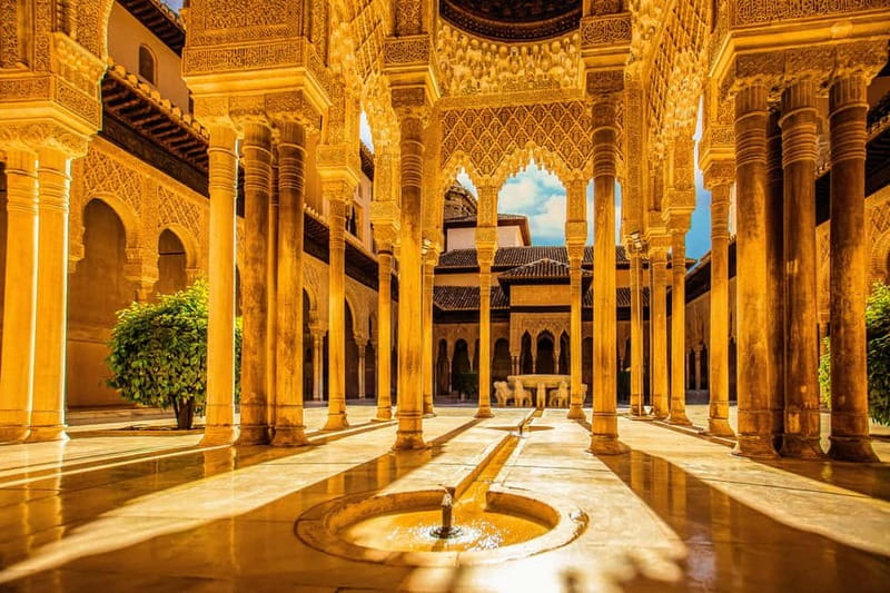 Granada: Alhambra, Generalife & Nasrid Palaces Guided Tour - Key points to know before booking
