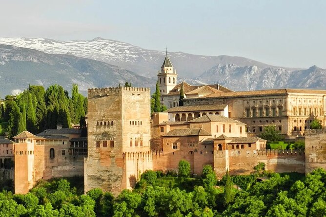 Granada Alhambra Group Tour includes Nazaries Palaces - Nasrid Palaces, about 90 minutes