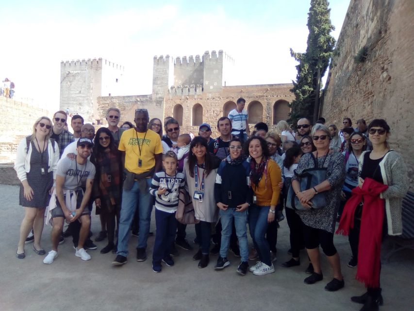 Granada: Alhambra, Nasrid Palaces, & Generalife Guided Tour - What the $71 price really buys