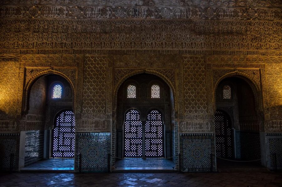 Granada: Alhambra Night Visit Entry Ticket - Booking, Confirmation, and Meeting Points