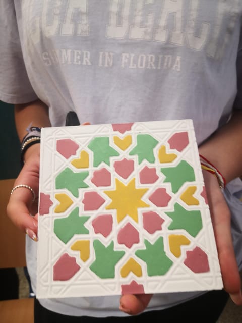 Granada: "Alhambra´s Craft Workshop" - Cancellation and Planning Details