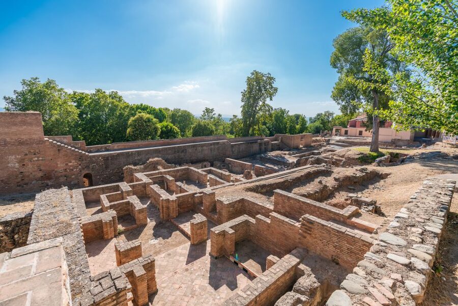Granada: Alhambra Ticket and Guided Tour with Nasrid Palaces - Meeting near the ticket office