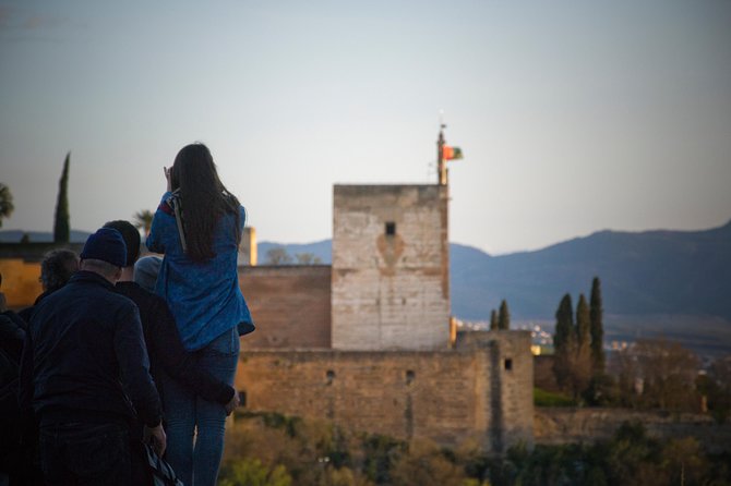 Granada and Albaicin: Wine and Tapas Tour - Entering the Albaicín’s steep whitewashed lanes