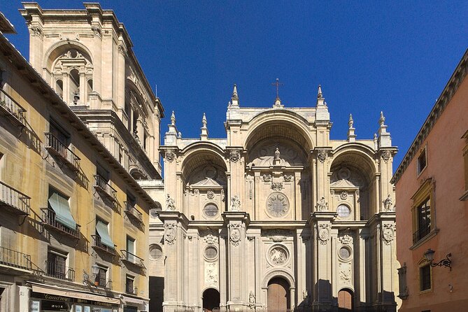 Granada: Cathedral and Royal Chapel Private tour with tickets - Walking through the Alcaiceria
