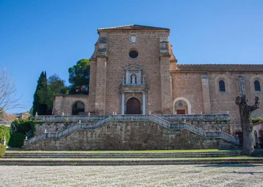 Granada: Cathedral, Royal Chapel & 5 Monuments Combo Ticket - Key points to know before you go