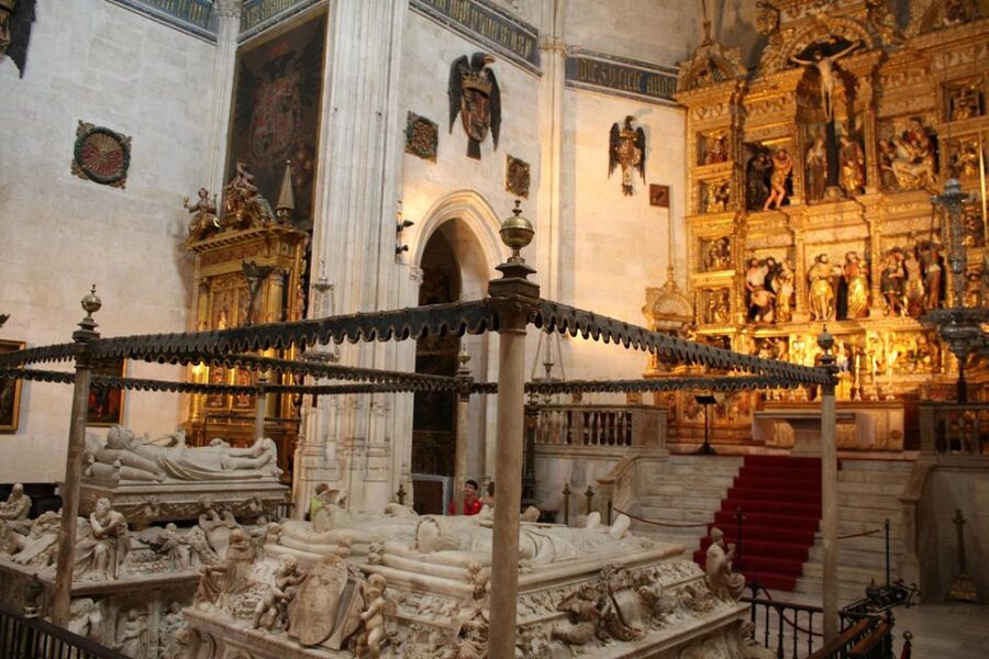 Granada: Cathedral & Royal Chapel Skip the Line Tour - Key points to know before you book